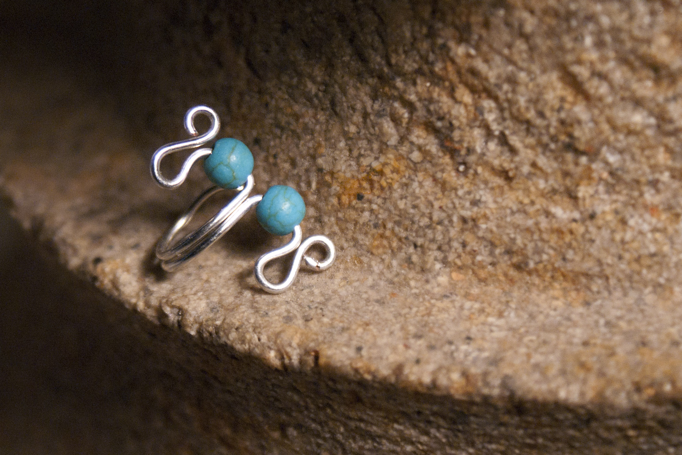 Turquoise Ear Cuff In Silver on Luulla